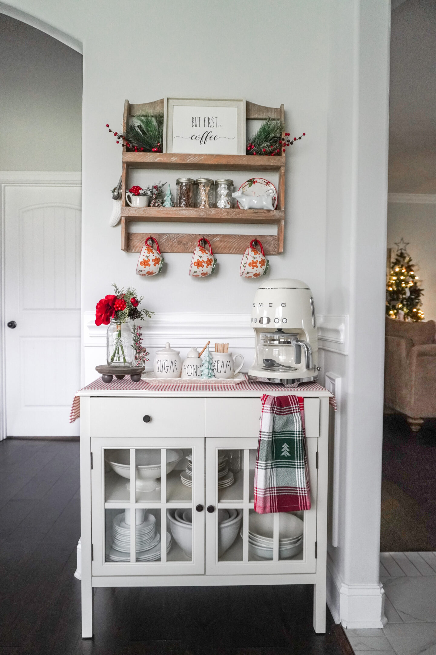 how to decorate a coffee bar for christmas