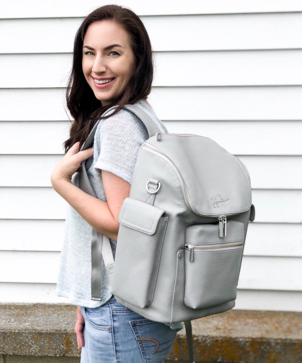 kateschwanke, kate schwanke, kate schwanke jujube, jujube forever backpack, jujube ever collection, ever collection, vegan leather, diaper bag, leather diaper bag, leather collection, diaper bag backpack, review, on the body