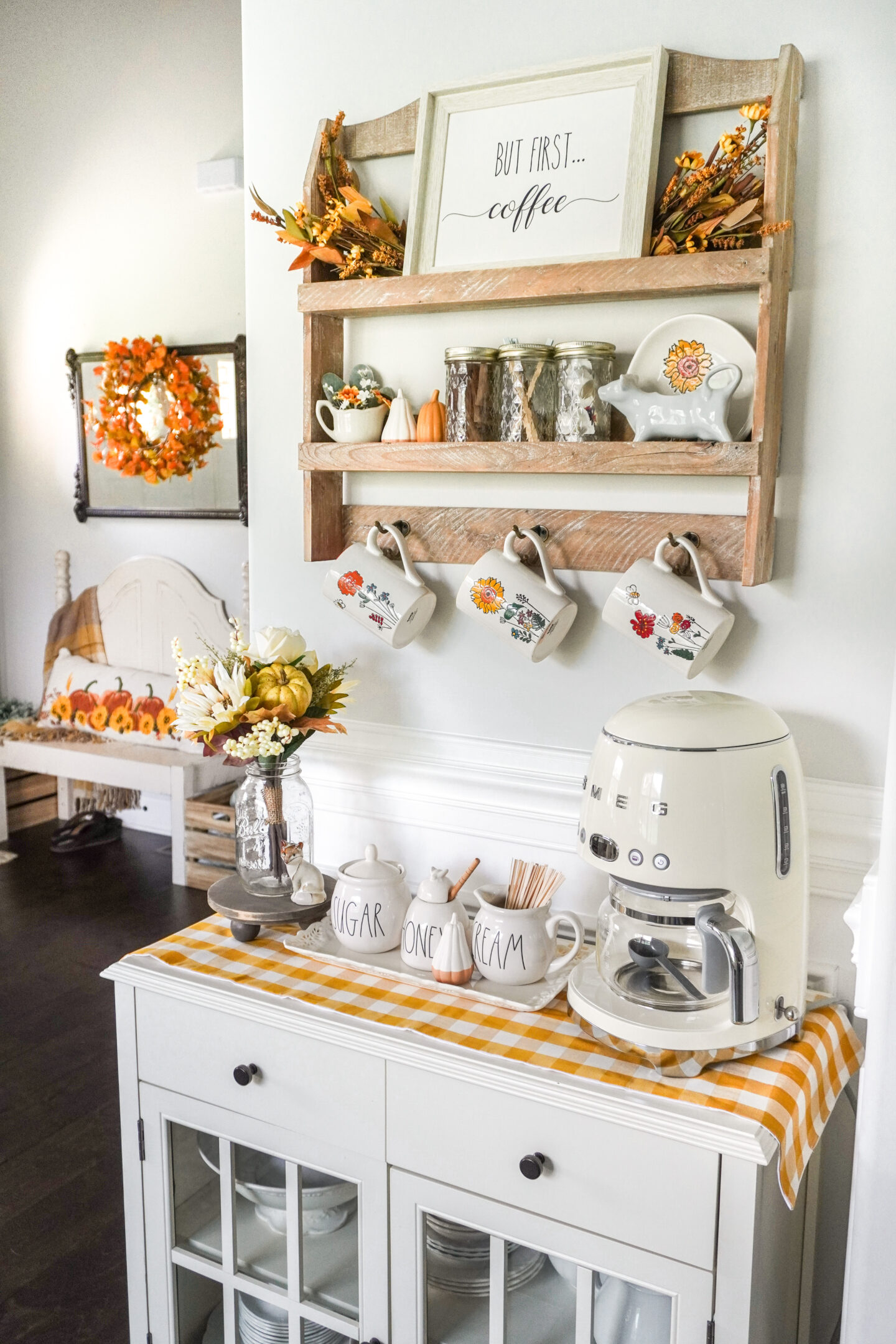 fall coffee bar decor. farmhouse style