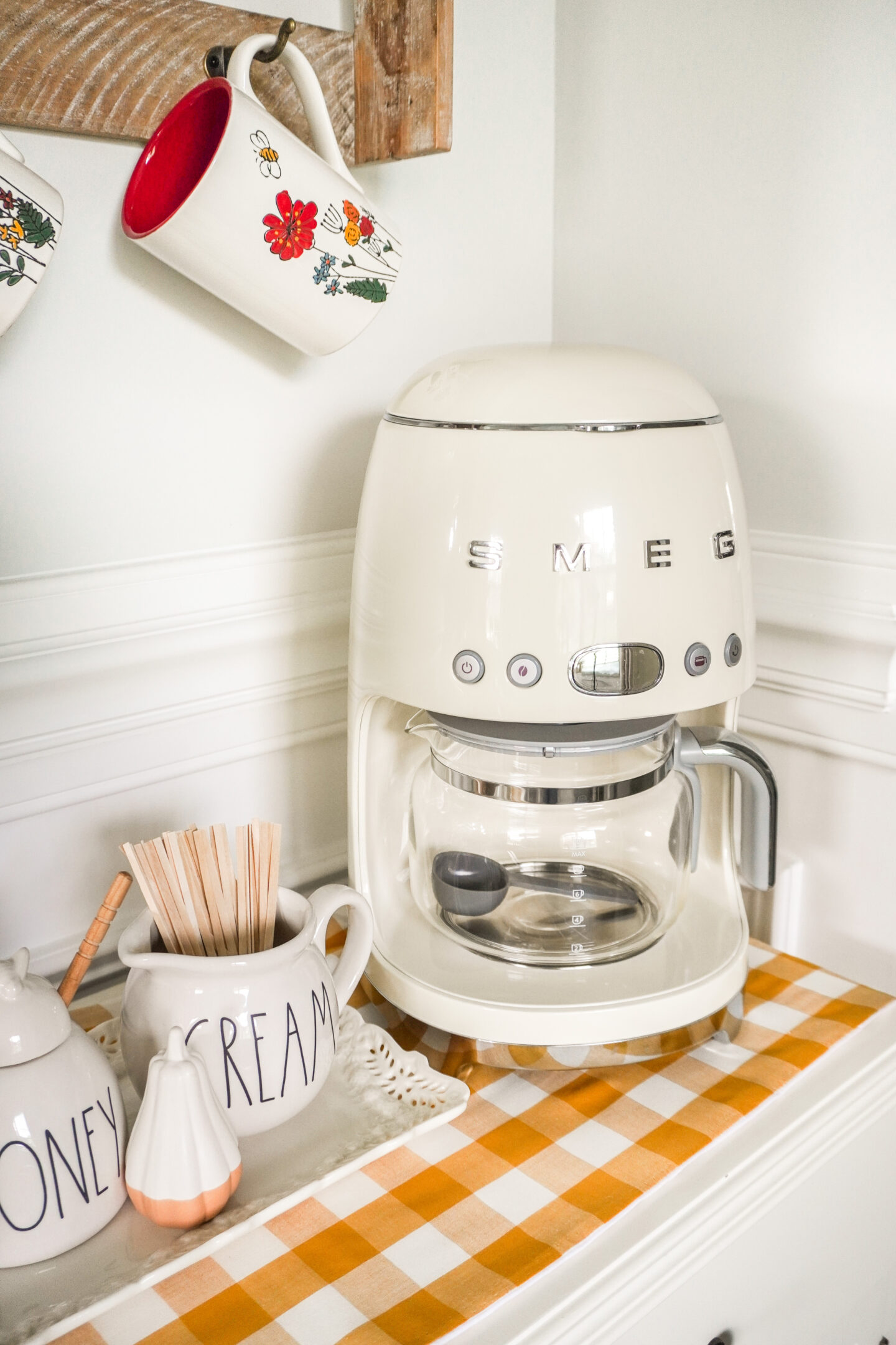 beautiful smeg coffee maker 