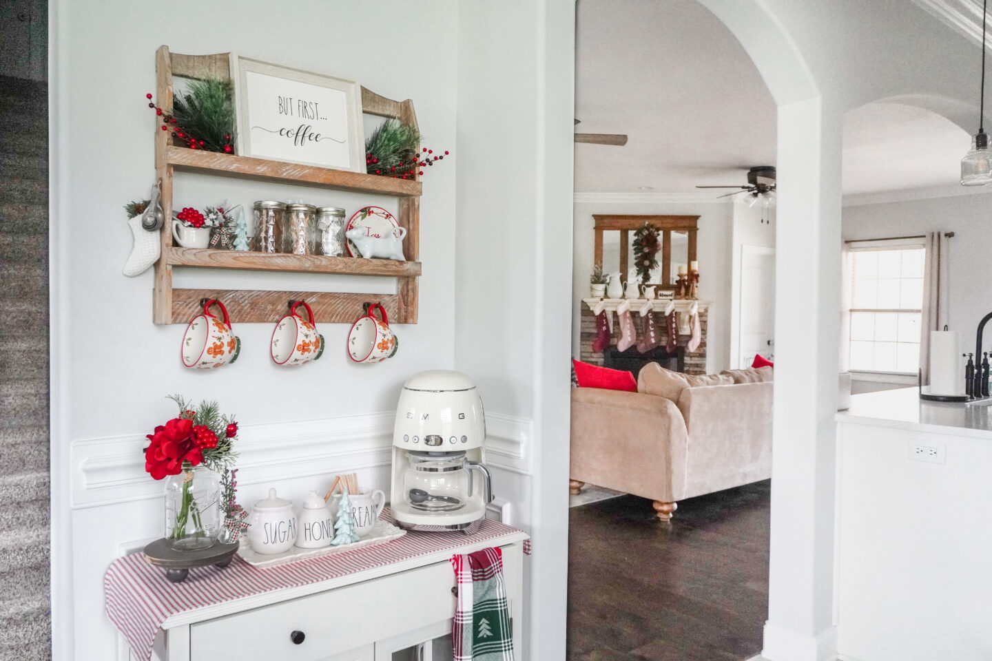 Kitchen Christmas Decor - Coffee & Wine Bar - GatorMOM