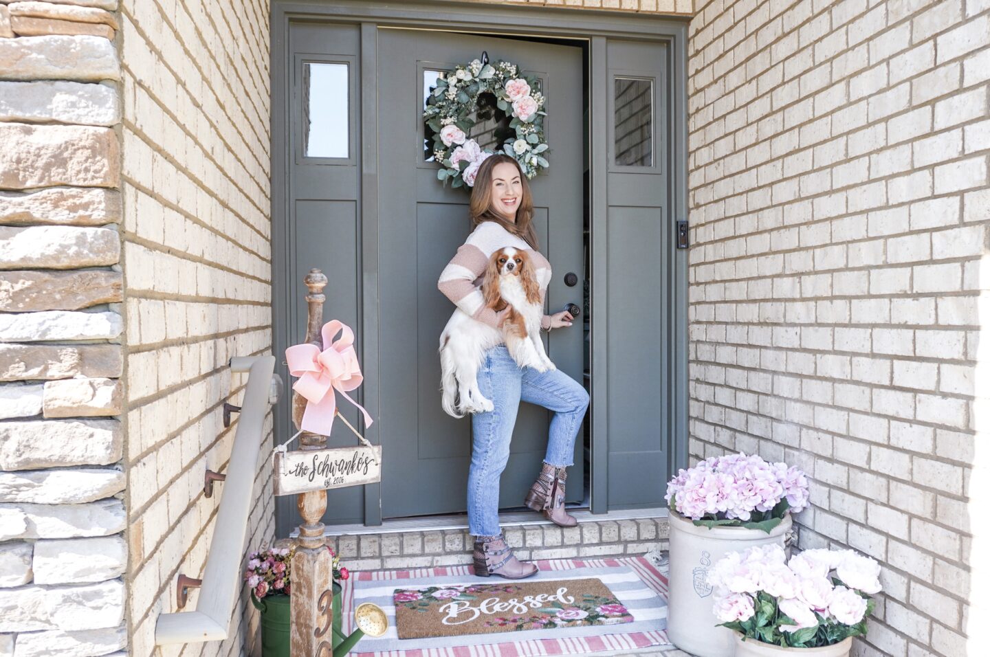 2023 Farmhouse Spring Decor House Tour!